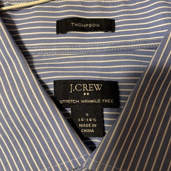 Mens small dress shirts (4) - Picture 3 of 10